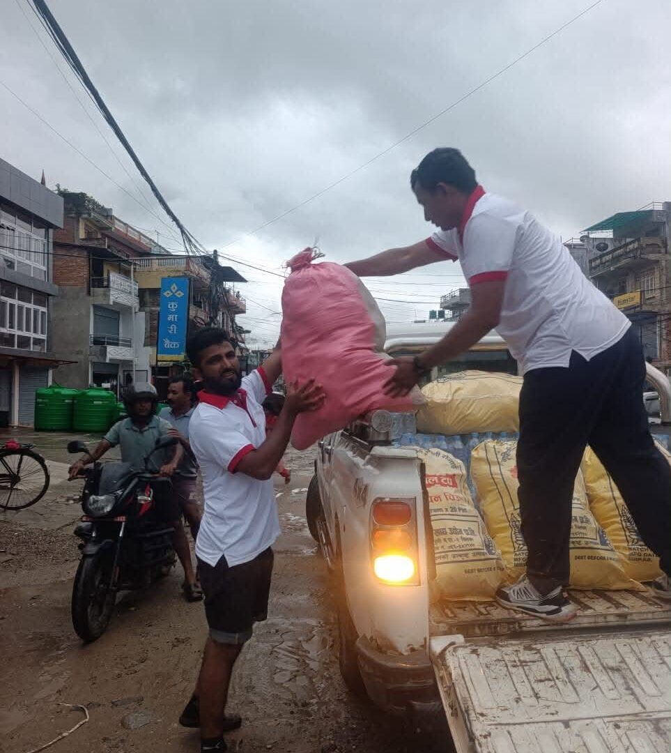 21 WAter and other items for distribution